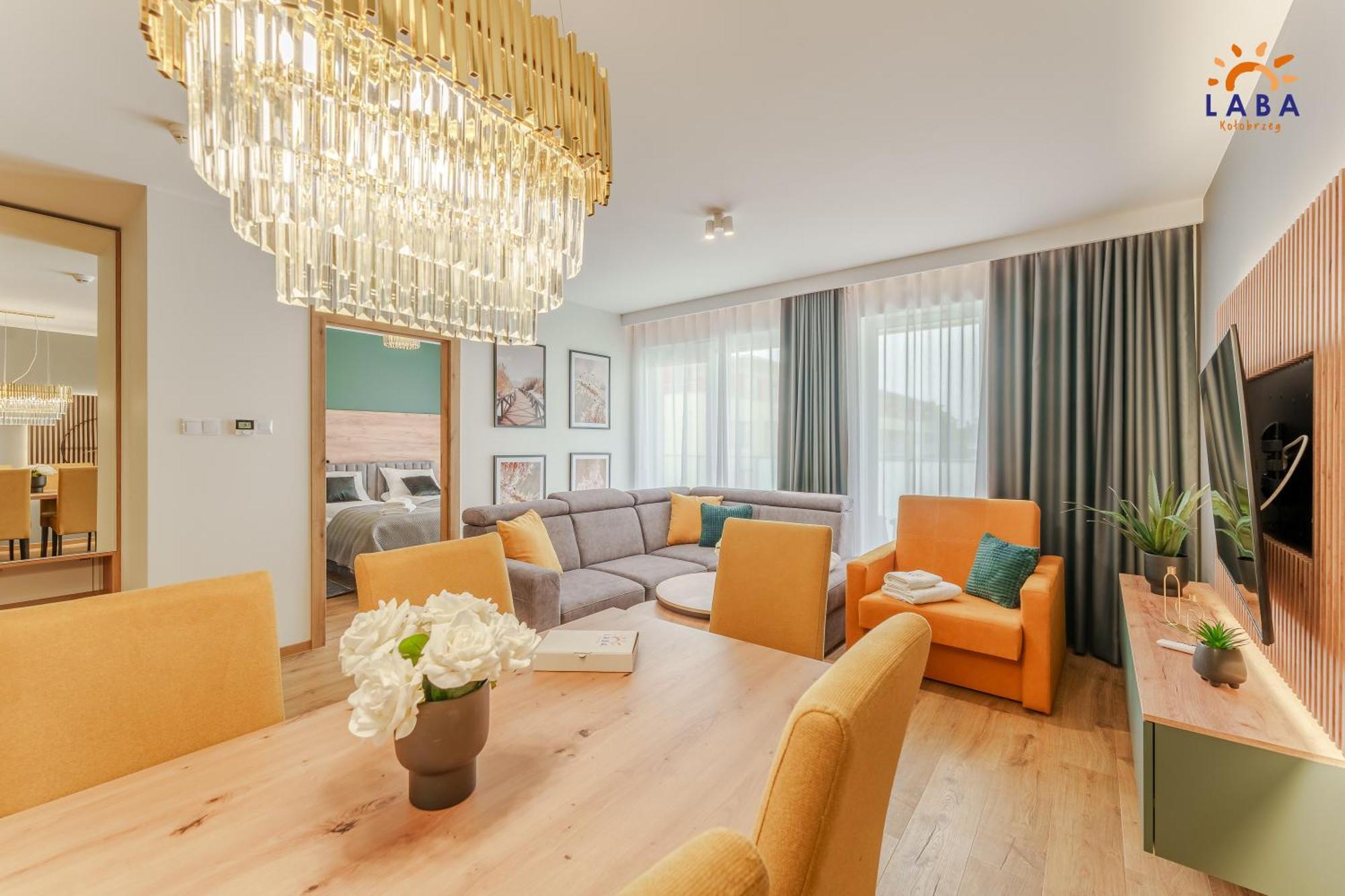 Laba Kolobrzeg Apartamenty Kollataja Z Parkingiem Exterior foto
